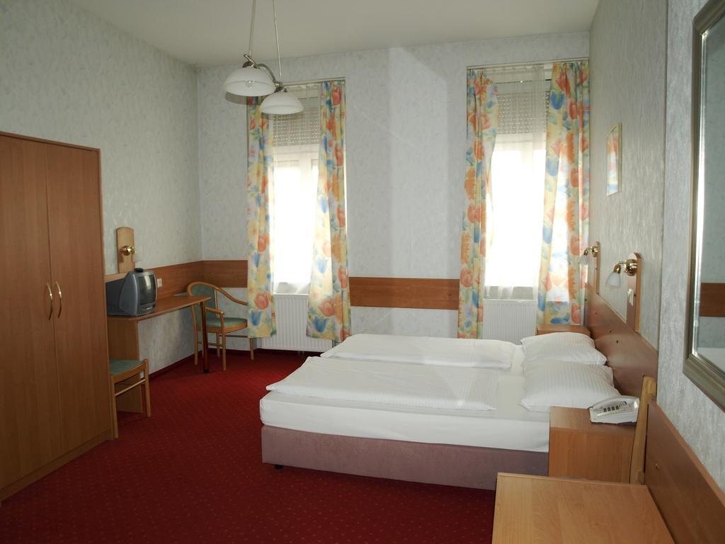 Hotel Stalehner Viena Habitación foto