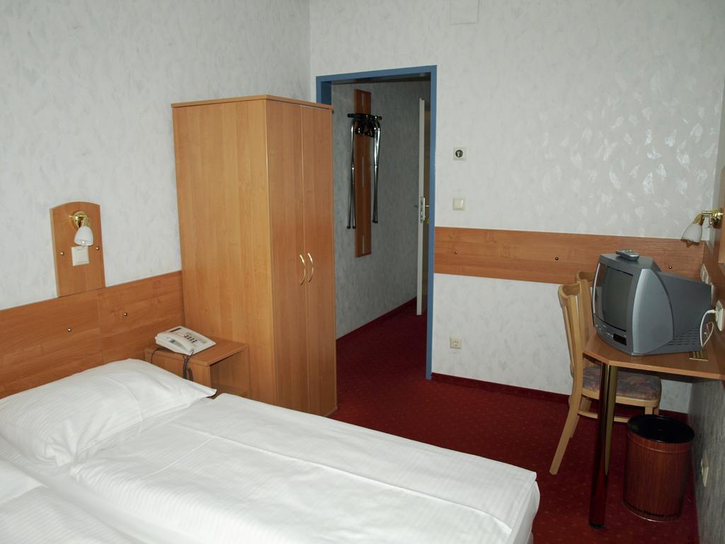 Hotel Stalehner Viena Habitación foto