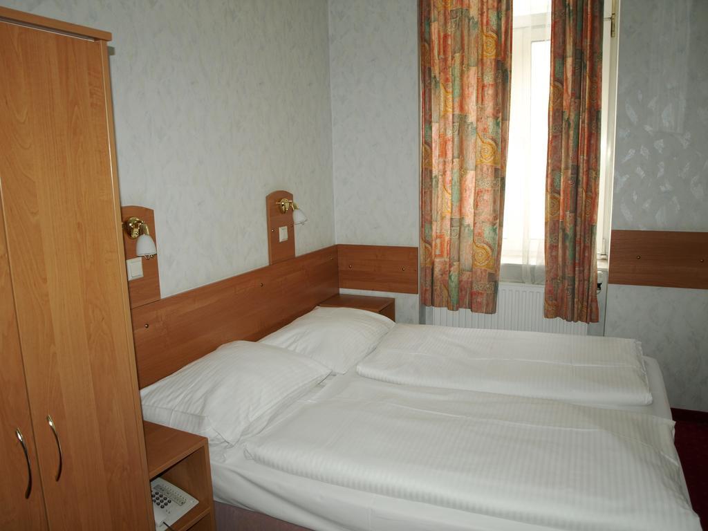 Hotel Stalehner Viena Habitación foto